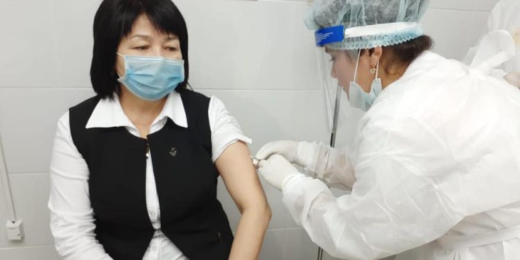 Коронавирус iндетiне қарсы вакцина егу  жұмыстары басталды