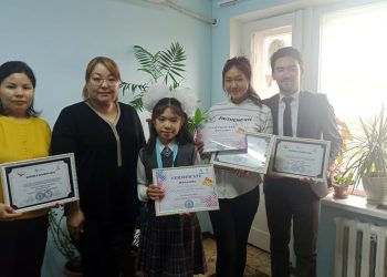 Кентаулық қос бүлдіршін бас жүлдеге ие болды