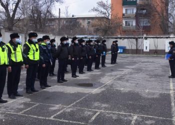 Кентауда беймезгіл жүрген 10 жасөспірімнің ата-аналарына хаттама түзілді