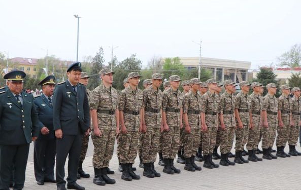 Кентаулық 50 жас әскерге аттанды