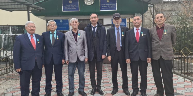 Қоғамдағы өзекті мәселелер талқыланды