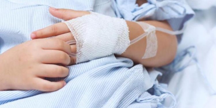 Құбыр ішіне құлап кеткен 2 жасар кентаулық бүлдіршіннің жағдайы ауыр