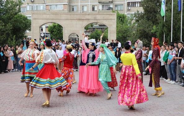 Бірлік біздің басты ұранымыз!