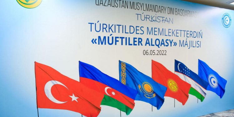 Түркістанда түркі жұртының мүфтилері 100 құран хатым дұғасына қатысты