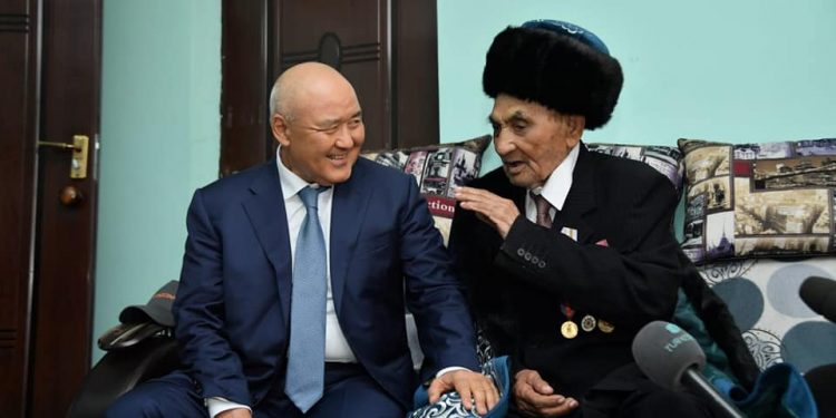 Қазығұртта 100 жастан асқан 4 майдангер тұрады