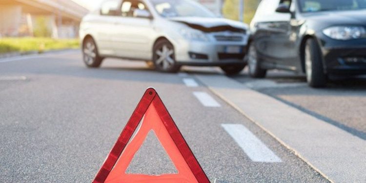 Шымкентте әпкелі-сіңлілі екі жасөспірімді көлік қағып кетті