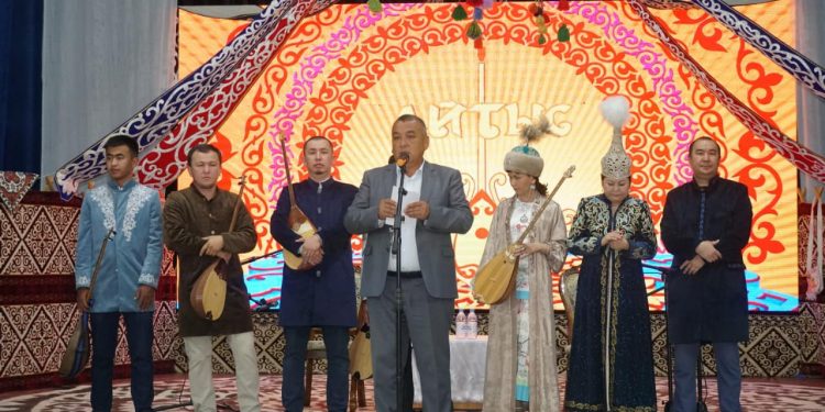 Келес ауданында республикалық ақындар айтысы өтті