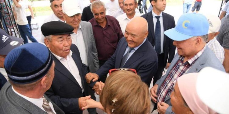 Әкімі озған, өңірі тозған