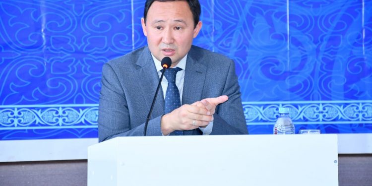 Ордабасылық шаруалар калифорниялық қызыл шылаушан өсірумен айналыса бастады