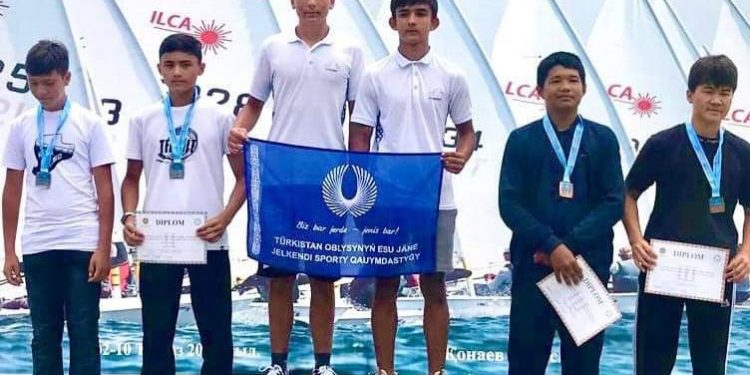 Түркістан облысының желкенді қайық спортшылары – ел чемпиондары!