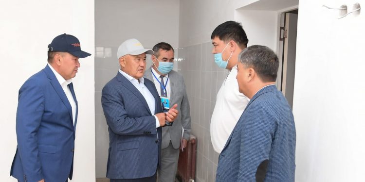 «Ауыл – Ел бесігі»: Түлкібаста жолдар мен әлеуметтік нысандар жөндеуден өтіп жатыр