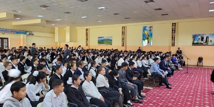 Оқушылармен кездесу өткізілді