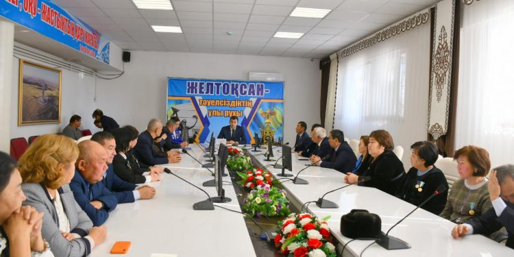 Желтоқсаншыларға құрмет көрсетілді