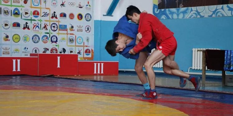 Самбодан жастар арасындағы облыстық чемпионат өтті