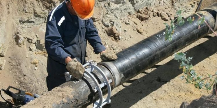 Кентауда су құбырлары қалыпқа келтірілуде