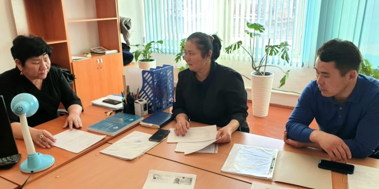 Тұран ауданы округтік сайлау комиссиясының отырысы өтті