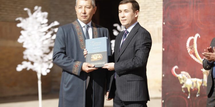 Наурыз мерекесі қарсаңында Түркістан төрінде «Берел қазыналары» көрмесі ашылды