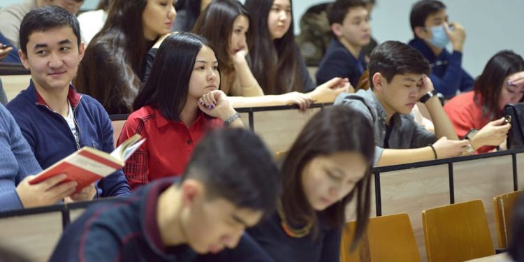 1 қыркүйектен бастап колледж студенттерінің шәкіртақысы өседі