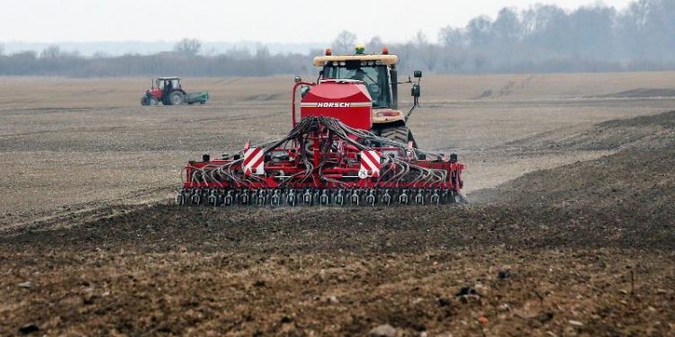Көктемгі дала жұмыстарына арзан бағамен жанармай бөлінді