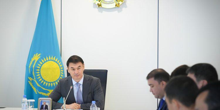 Биыл Түркістан облысында 1,6 мың шақырым жол мен көше құрылыс және жөндеу жұмыстарымен қамтылады