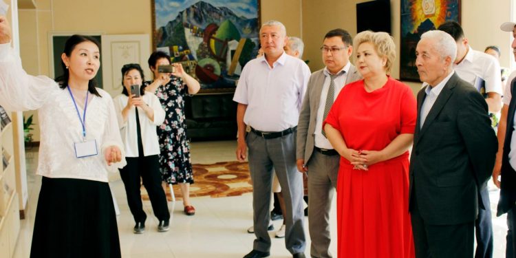 Саяси қуғын-сүргін және ашаршылық құрбандарын еске алуға арналған тағылымды шара өтті