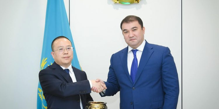 Түркістан және Юэцин қалалары арасында меморандум жасалды