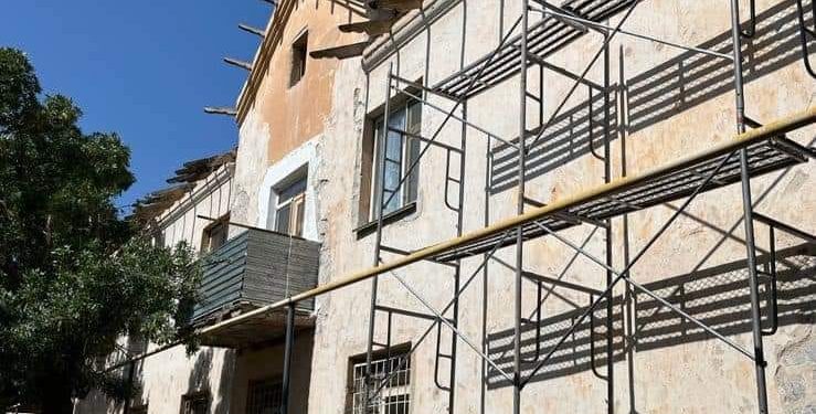 Кентауда көпқабатты тұрғын үйлер жөндеуден өтіп жатыр