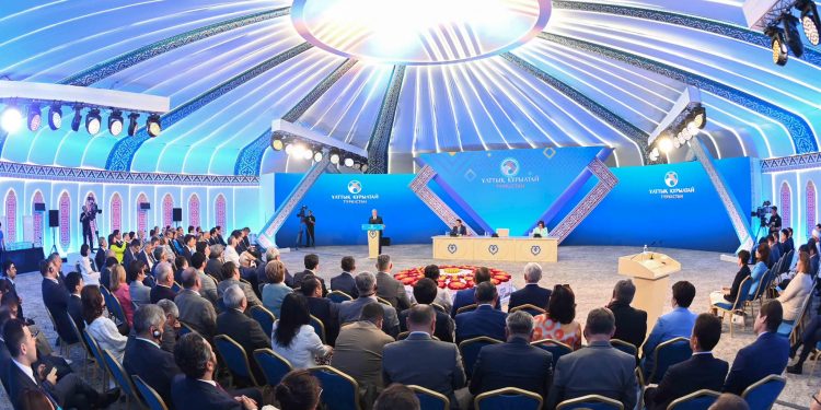 Мемлекет басшысы Ұлттық құрылтайдың екінші отырысын өткізді