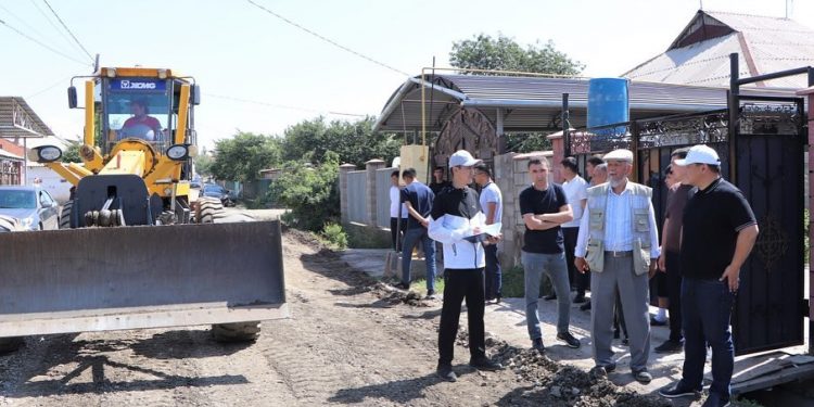 Биыл Кентауда 19 көшеге асфальт төселеді