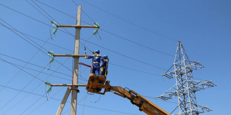 Сайрам ауданында тозығы жеткен трансформаторлар мен электр желілері жаңартылады