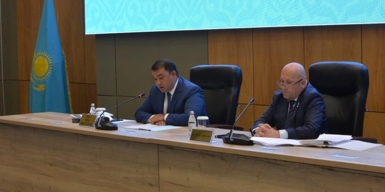 Түркістан облыстық мәслихатының кезекті төртінші сессиясы өтті