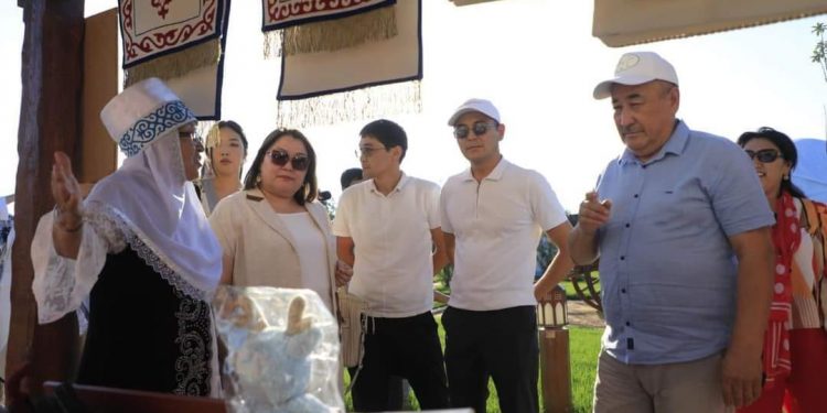 Өнер фестивалі аясында Кентау қаласының мәдениет күндері басталды