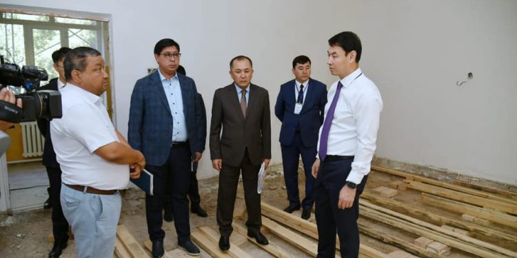 Сарыағаштағы мектептің құрылысы уақытылы аяқталмаса, мердігер жауапқа тартылады