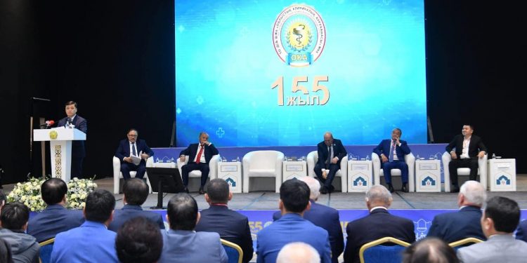 Түркістанда медицина өкілдерінің халқаралық ғылыми-практикалық конференциясы басталды