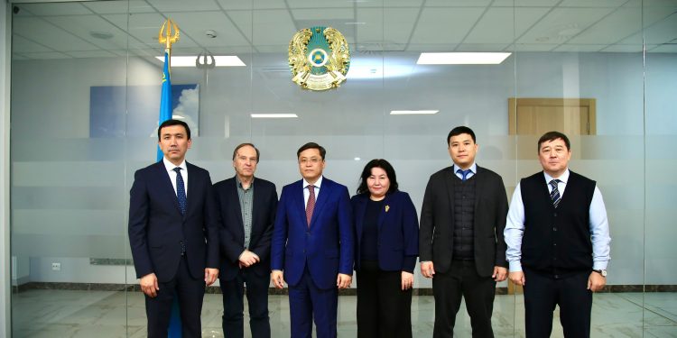 Түркістанда университет ашу алғышарттары талқыланды