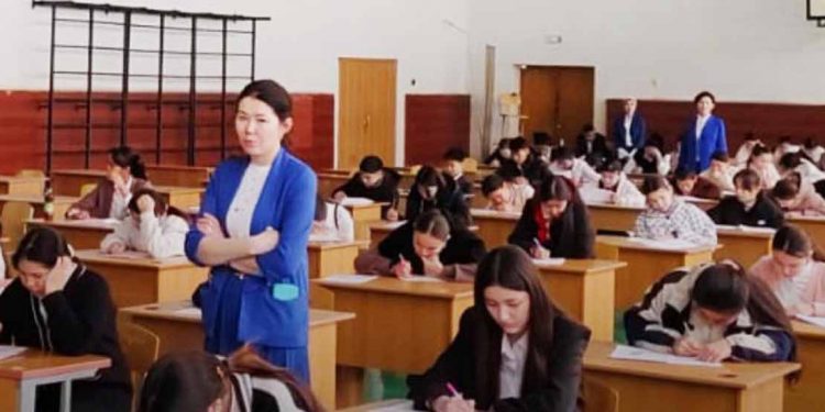 Республикалық пән олимпиаданың аудандық кезеңі өтуде