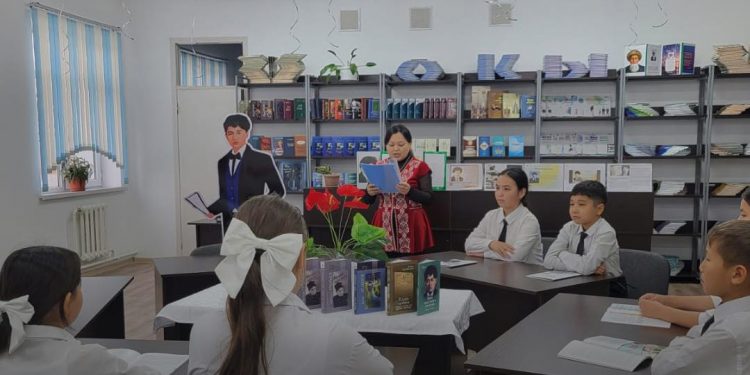 Түркістан облысындағы 1000-шы мектеп 1 жылдығын атап өтті