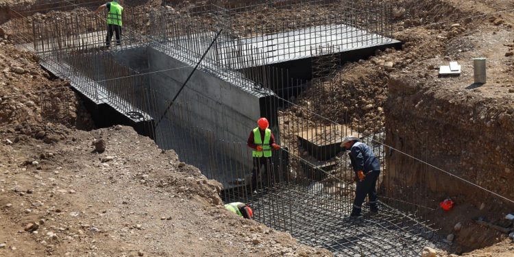 Төлебиде шағын су электр станциялары салынып жатыр