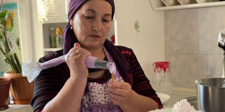 Кентаулық ана мемлекеттік гранттың көмегімен кәсіп ашты