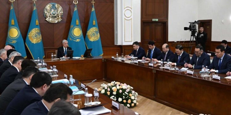 Үкімет салық-бюджет жүйесін сауықтыру үшін кешенді шаралар ұсынды