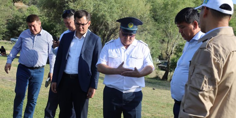 Төлебиде тазалыққа қатысты жұмыстар күшейтіліп, тәртіп бұзғандарға айыппұл салынуда