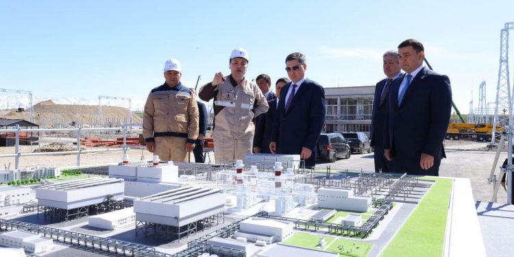 Олжас Бектенов Түркістан облысында электр стансасын салу жөніндегі Президент тапсырмасының жүзеге асырылу барысын тексерді