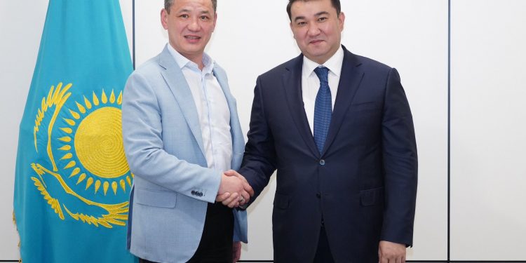 Нұралхан Көшеров белгілі кәсіпкер, «Kusto group» холдингінің құрылтайшысы Қанат Көпбаевпен кездесті