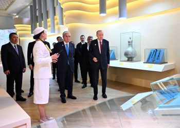 Түркі мемлекеттері ұйымына мүше елдердің басшылары Turkistan визит-орталығының жұмысымен танысты