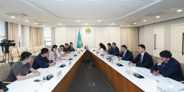 Түркістан облысында құрылыс хабын қалыптастыру бағытында келіссөз жүргізілді