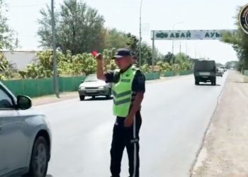 Полицейлер жол қауіпсіздігін қамтамасыз ету мақсатында заманауи технологияларды тиімді пайдалануда