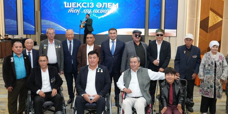 Түркістанда «Шексіз әлем – тең қоғам»: ерекше жандардың жігері ұлықталды