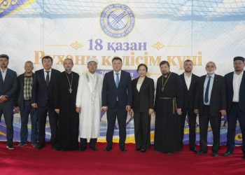 Түркістанда рухани келісім күніне орай экологиялық және спорттық іс-шаралар ұйымдастырылды